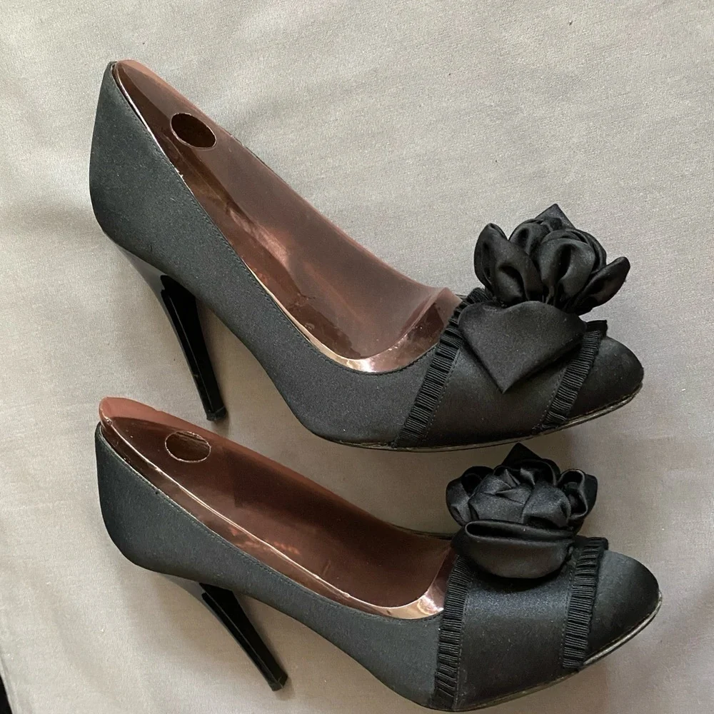 Nina Women's Xion-Ls Platform Pump Size 6 - Picture 1 of 9